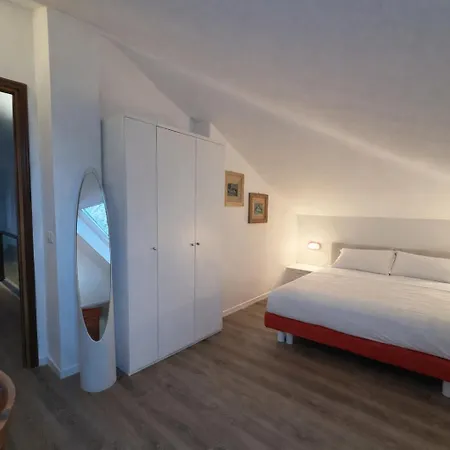 Cavaliere Villa *